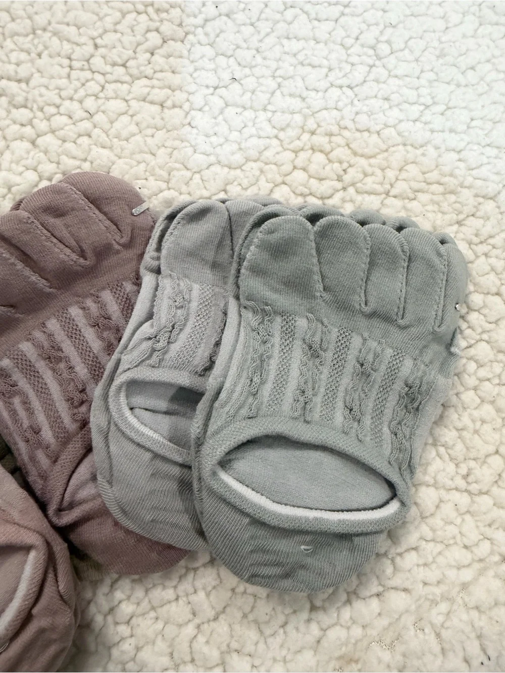 3-Pack Women's No-Show Liner Socks in Dusty Pink, Mauve & Light Gray